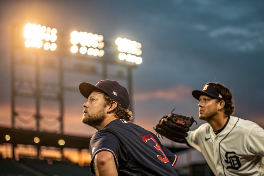CARDINALS VS BREWERS: NL CENTRAL CLASH HEATS UP IN CREAM CITY