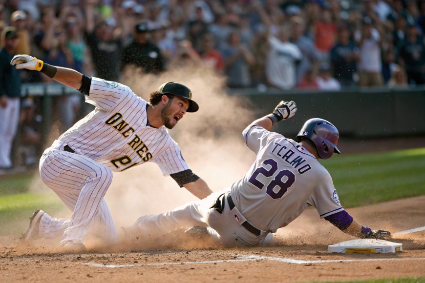 CARDINALS VS BREWERS: NL CENTRAL CLASH HEATS UP IN CREAM CITY